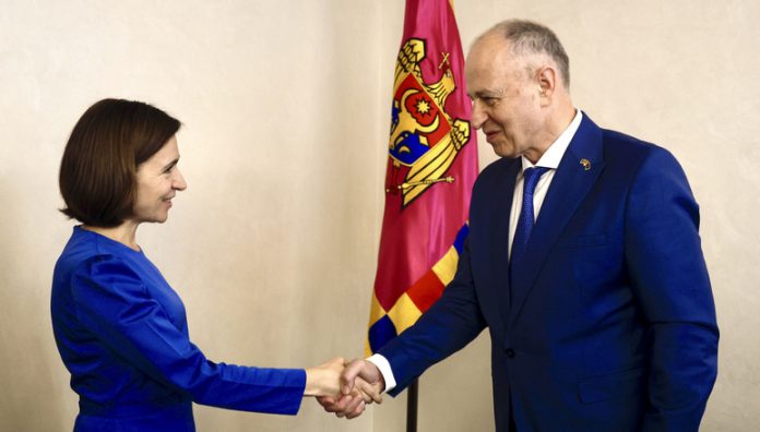 Mircea Geoană discusses NATO's partnership with Moldova during his visit to Chișinău